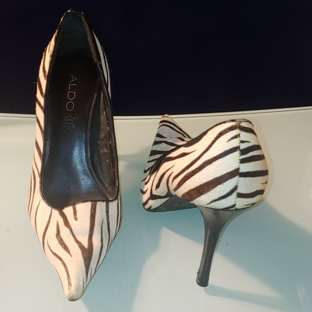Aldo Zebra Hair Pumps Sz 10